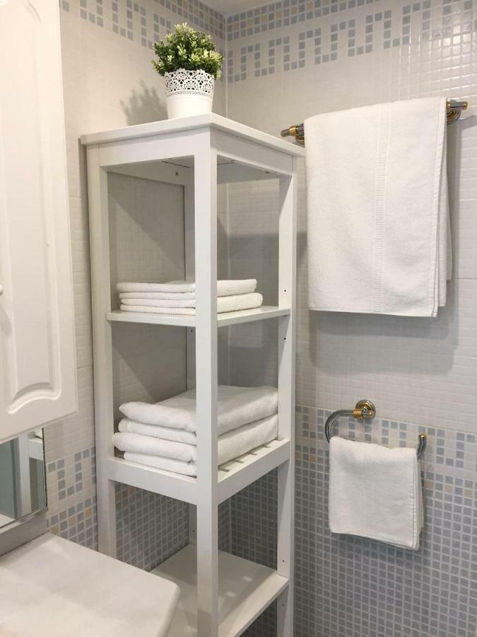 Beautiful Apartment With Sea Views, Benal Beach Benalmádena Eksteriør billede
